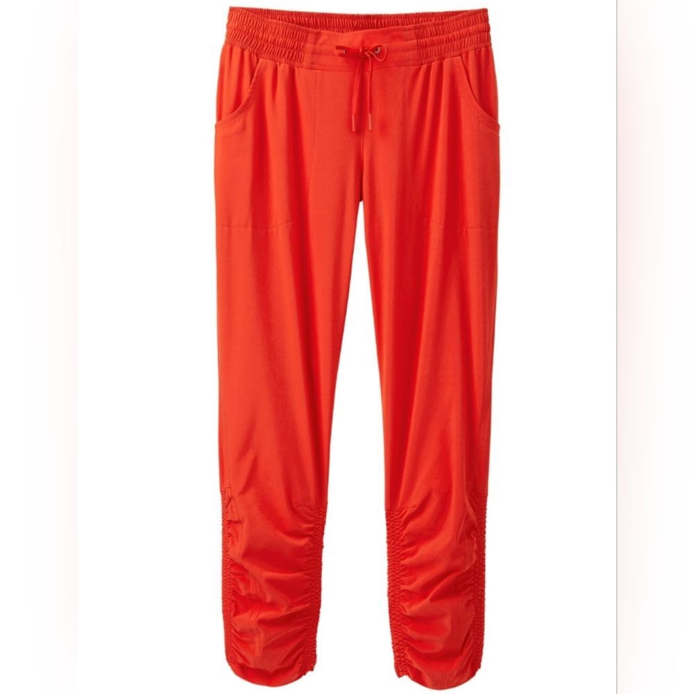 Athleta Bright Red Prima Capri Activewear Athletic Jogger Workout Pants 6
